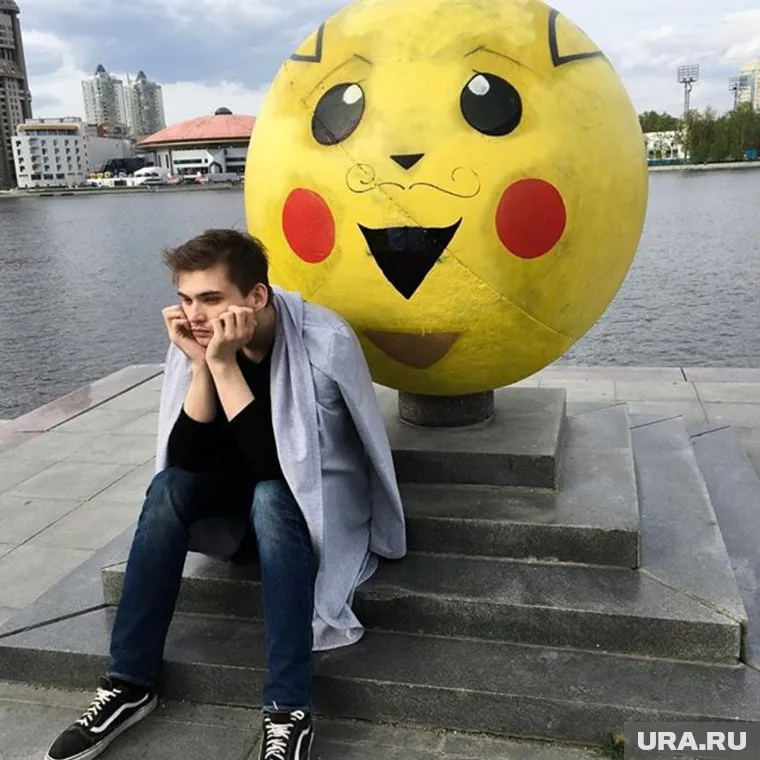 Можно ли хранить их на комьпютере и показывать друзьям? Большой вопрос...