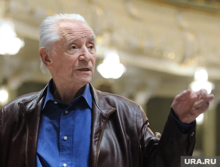 Юрий Григорович был госпитализирован с двусторонней пневмонией