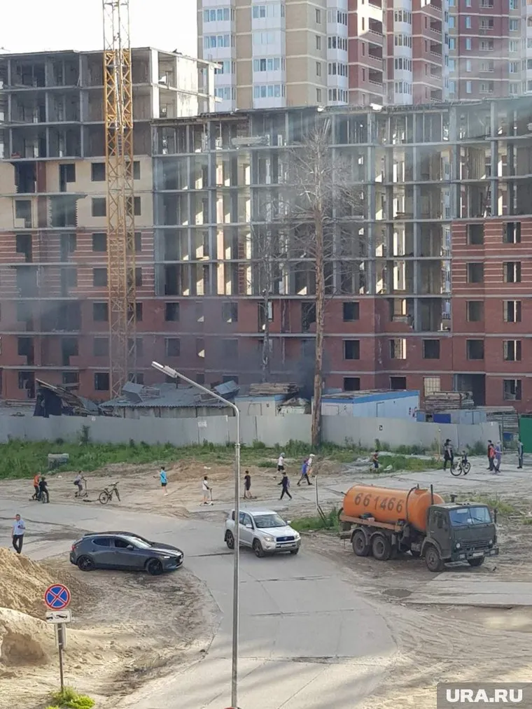 После случившихся инцидентов, на стройку придут надзорные органы