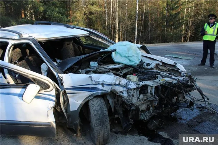 Кто был за рулем разбившейся машины и виновен в смертельном ДТП: погибший или все-таки молодой директор предприятия лесозаготовки?