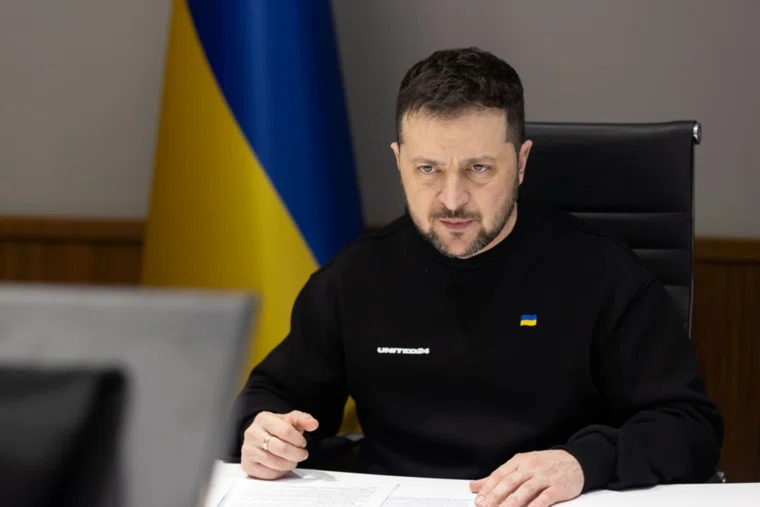 Зеленский провел встречу с командованием ВСУ