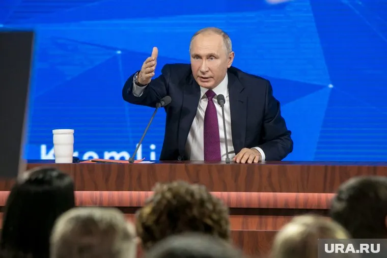 Владимир Путин отметил, что у Саакашвили незаконно забрали украинское гражданство