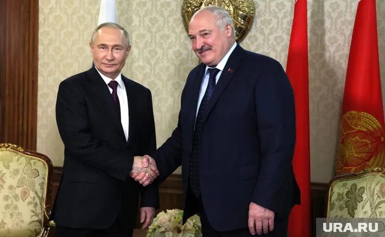Лукашенко пожелал Владимиру Путину здоровья и долголетия