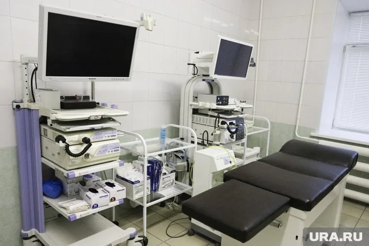 Губернатор контролирует строительство хирургического корпуса онкодиспансера (фото из архива)