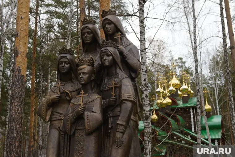Василий Бойко-Великий не верит в подлинность останков царской семьи, заявил Илья Коровин