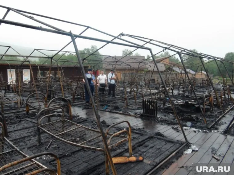 Десятилетний мальчик спас детей из палаточного лагеря и погиб