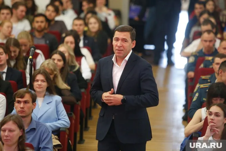 Евгений Куйвашев в своей кампании делал мощный акцент на поддержку студентов