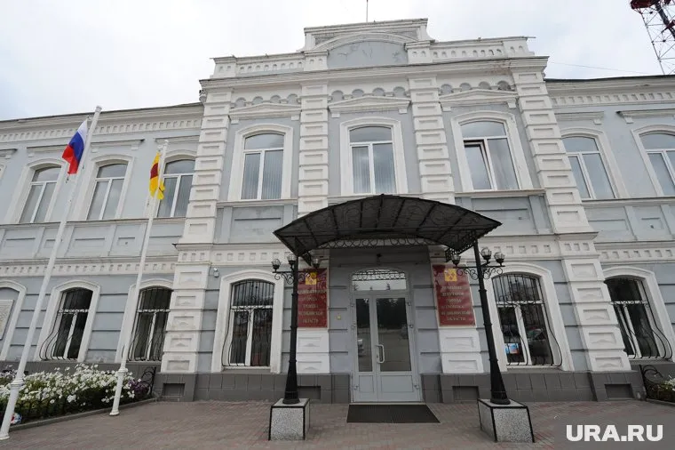 Обыски прошли в нескольких управлениях мэрии Троицка