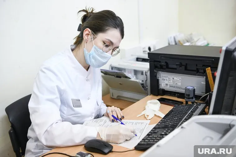 Медик отметила, что распространенное состояние после ОРВИ — постоянная усталость и слабость