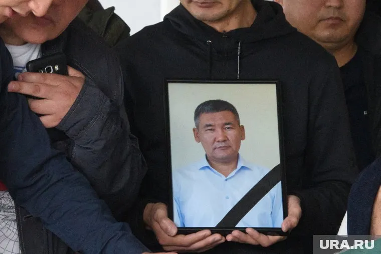 Проститься с Каримовым пришли люди самых разных национальностей