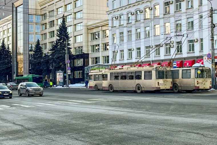 Дтп, движение остановлено. Челябинск