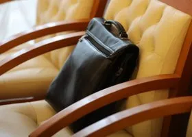 Подросток, под наркотиками зарезавший подругу в Екатеринбурге, оказался сыном экс-депутата