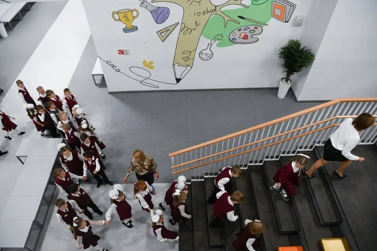 Праздничная линейка в Гимназии №40. Екатеринбург