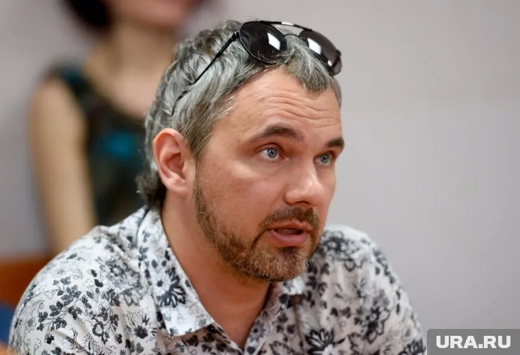 Дмитрий Лошагин отказался присутствовать на заседании