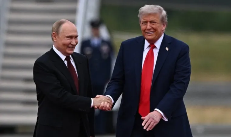 Президент России Владимир Путин и американский лидер Дональд Трамп явно заставили Европу и Украину поволноваться