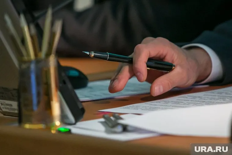 Средняя цена ручки — больше 10 тысяч рублей