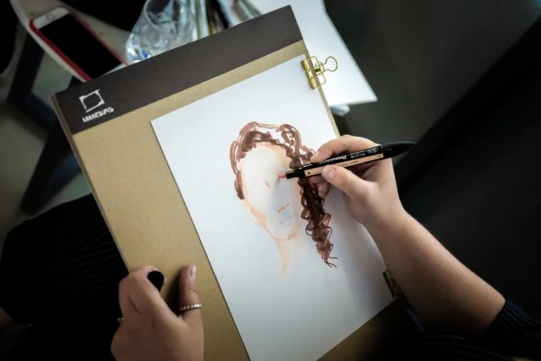 Презентация тревел проекта "Black Pepper Events" на веранде офиса Red Pepper Events. Екатеринбург