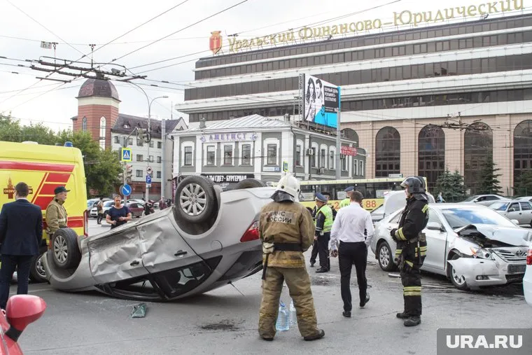 Боец из ХМАО рассказал, как они помогали людям, попавшим в аварию
