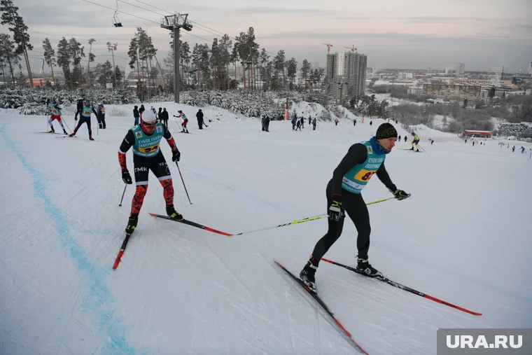 FIS хотела вернуть российских лыжников на Кубок мира