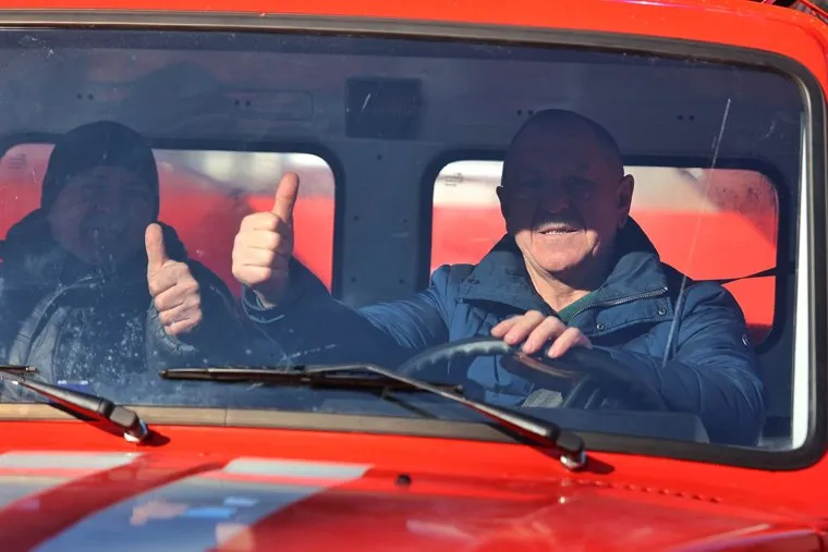 Вручение ключей от пожарных машин. Курган