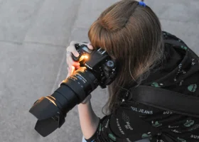 В курганском лагере прошел мастер-класс видеографа URA.RU Сычковой