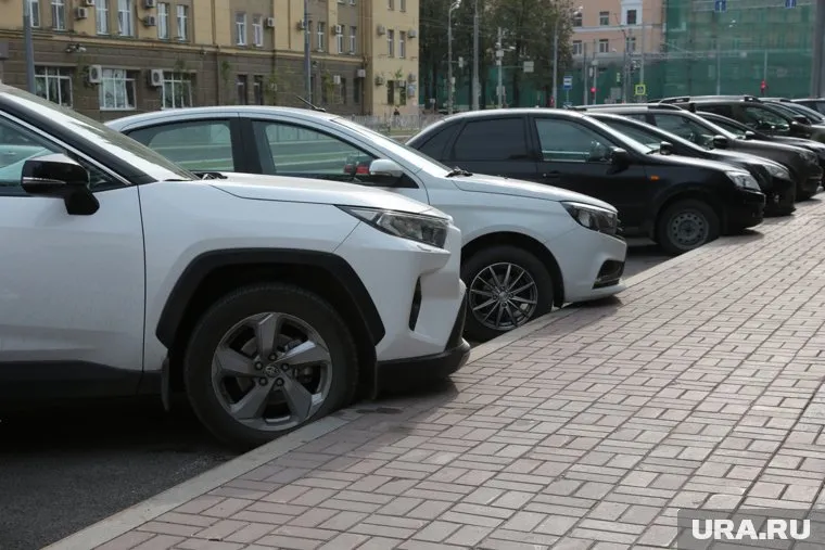 Техосмотр хотят отменить для авто, которым не более четырех лет
