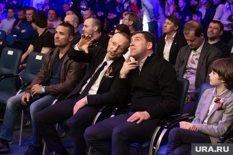 Ожидание губернатора Куйвашева на боксе добавит турниру VIP-гостей