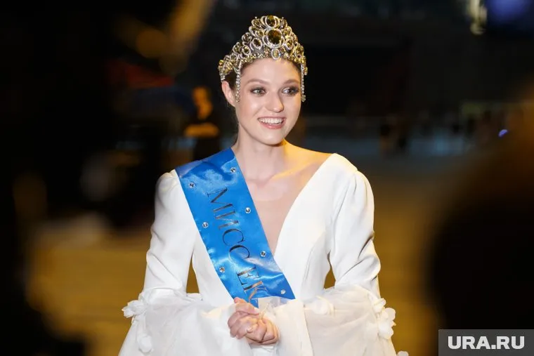 Девушка получила двухкомнатную квартиру