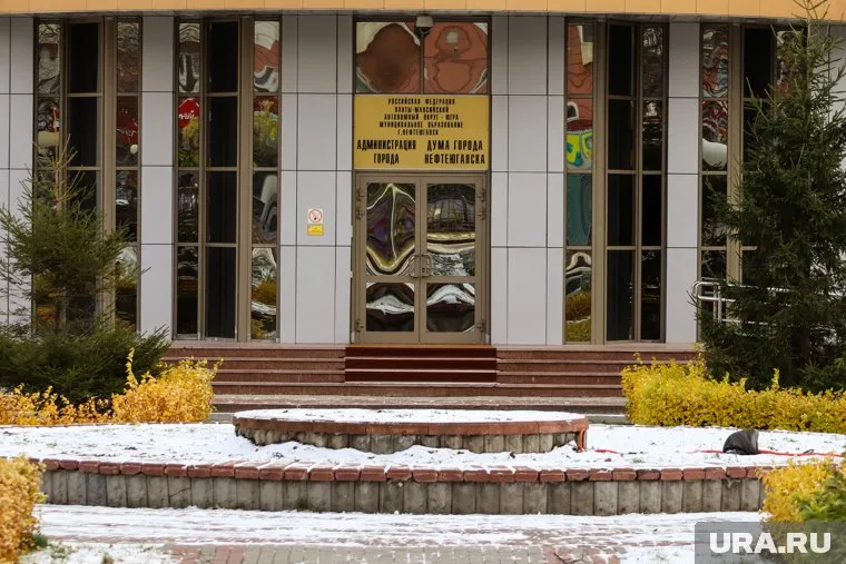 Очередная попытка выбрать главу Нефтеюганска сдвинулась на осень
