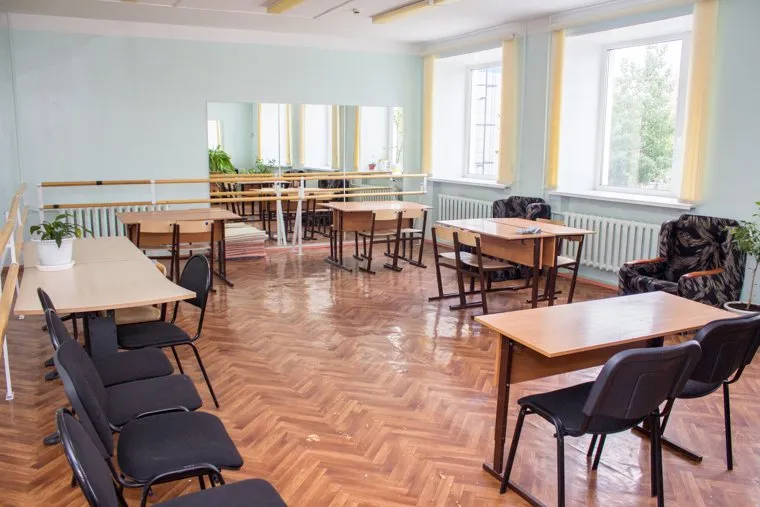 Бадина в школе №21. Нижневартовск