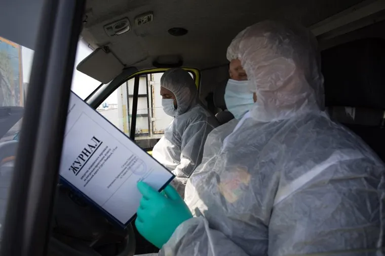 Пост ДПС на трассе. Сургутский район