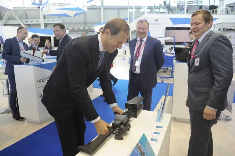 ИННОПРОМ-2017: день первый. Необр. Екатеринбург
