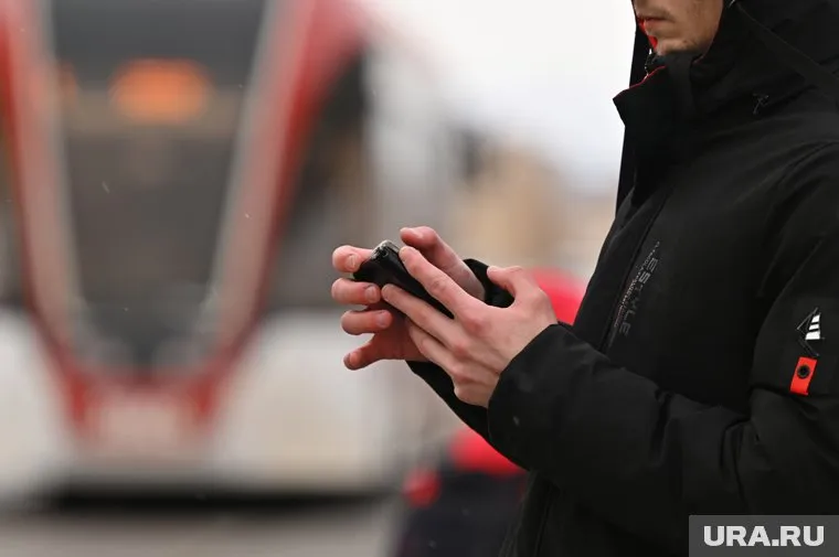 Мошенники звонят югорчанам, копируя голос губернатора