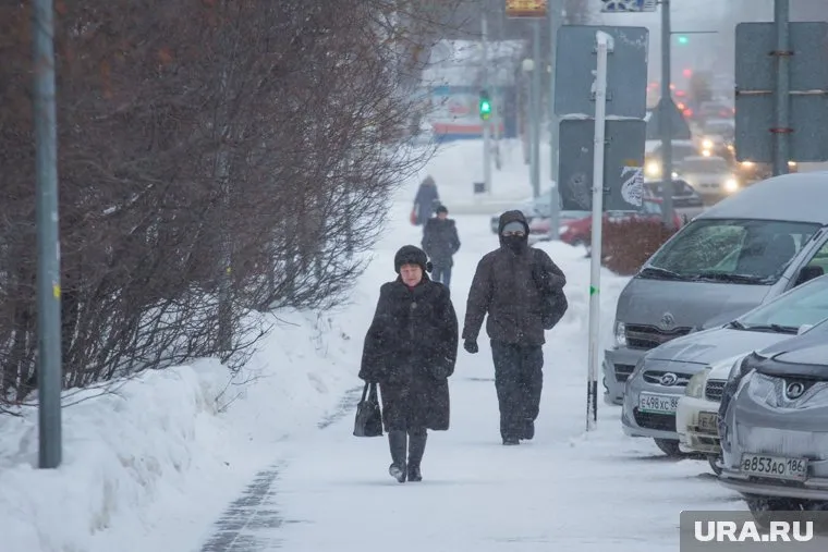 Югорчане благодарны автомобилистам, которые готовы их бесплатно подвозить в морозы
