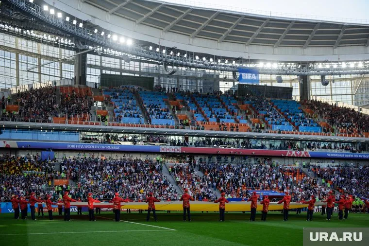 Минздрав не хочет возвращать пиво на стадионы