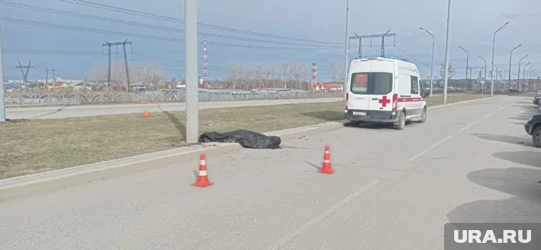 В ГИБДД сообщили, что мотоциклист ехал без защитной экипировки