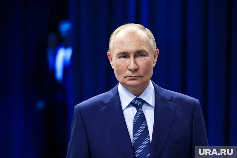 Анатолий Собчак сформировал команду высококлассных профессионалов, многие из которых продолжают служить России до сих пор