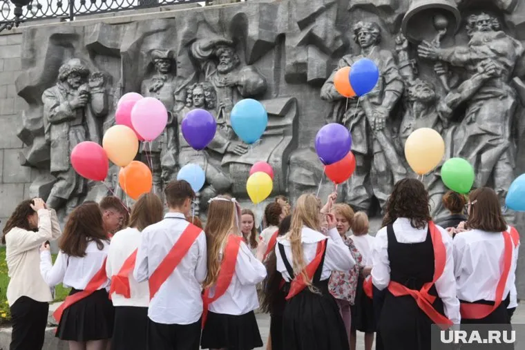 Общегородской выпускной может стать хорошей традицией