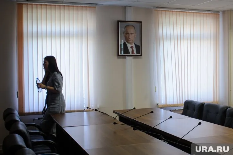 Спикером думы в Александровске стал директор гимназии