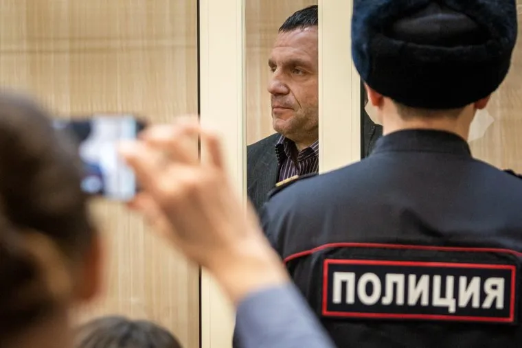 Суд по избранию меры пресечения экс-министру Пермского края Ковтуну Андрею в Свердловском районном суде. Пермь