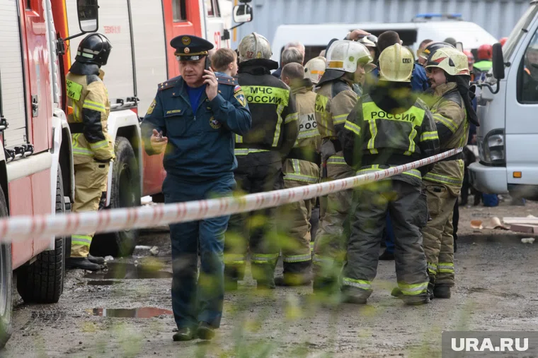 На месте происшествия обнаружены двое погибших жителей дома 