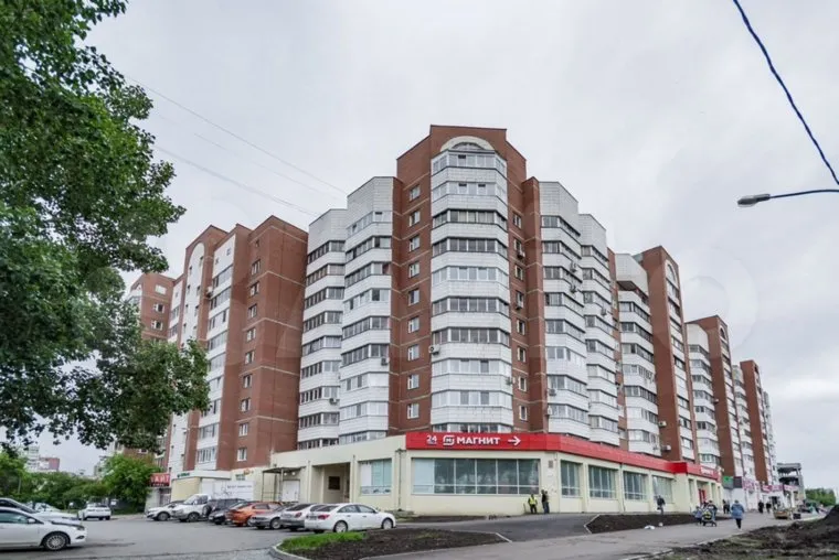 Дом, в котором продается квартира