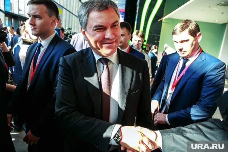 За Руслана Гаттарова, по данным «URA.RU», вступился спикер Госдумы Вячеслав Володин