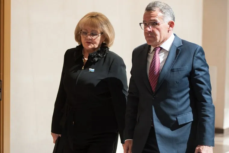 Двадцать второе заседание Законодательного собрания Свердловской области. Екатеринбург , тунгусов владимир, бабушкина людмила