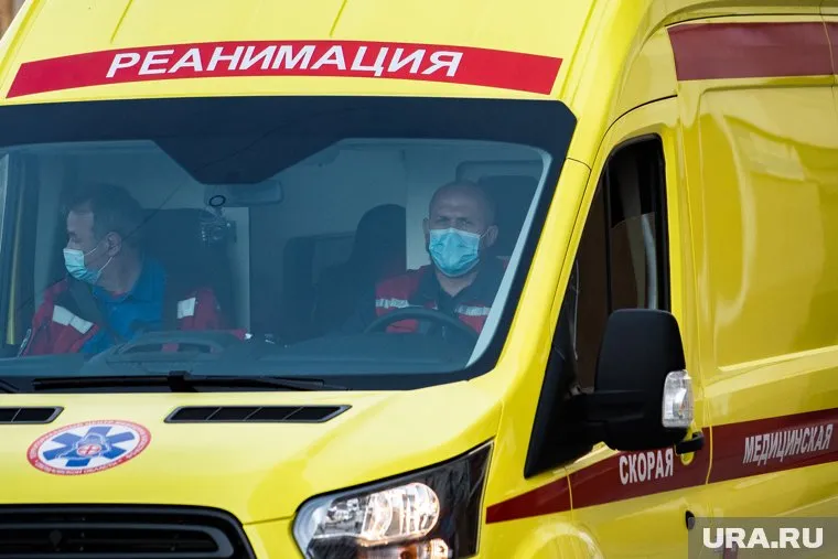 На место аварии выехали экстренные службы