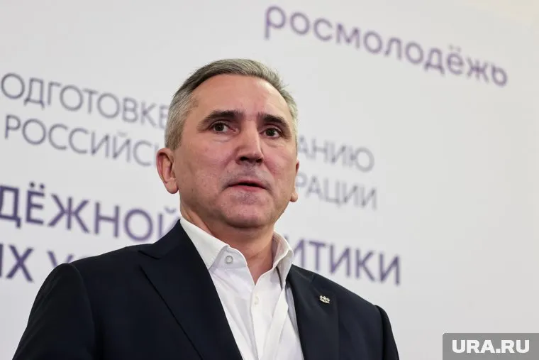 Губернатор Моор встретится с Путиным в Кремле перед выборами