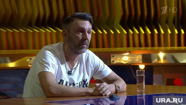 Словесные баталии между Шнуровым и  Познером не утихают спустя год после эфира