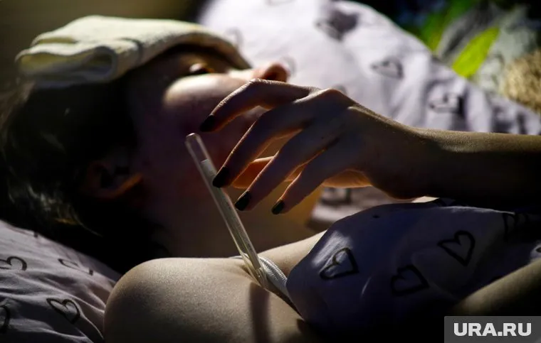 У инфицированных COVID-19 нередко встречается сыпь на руках и животе