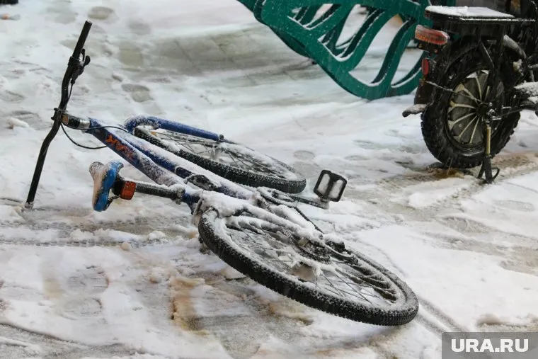Снег прошел в Санкт-Петербурге за шесть дней до конца лета (фото из архива)