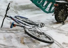 Аномальное лето: в Санкт-Петербурге выпал первый снег